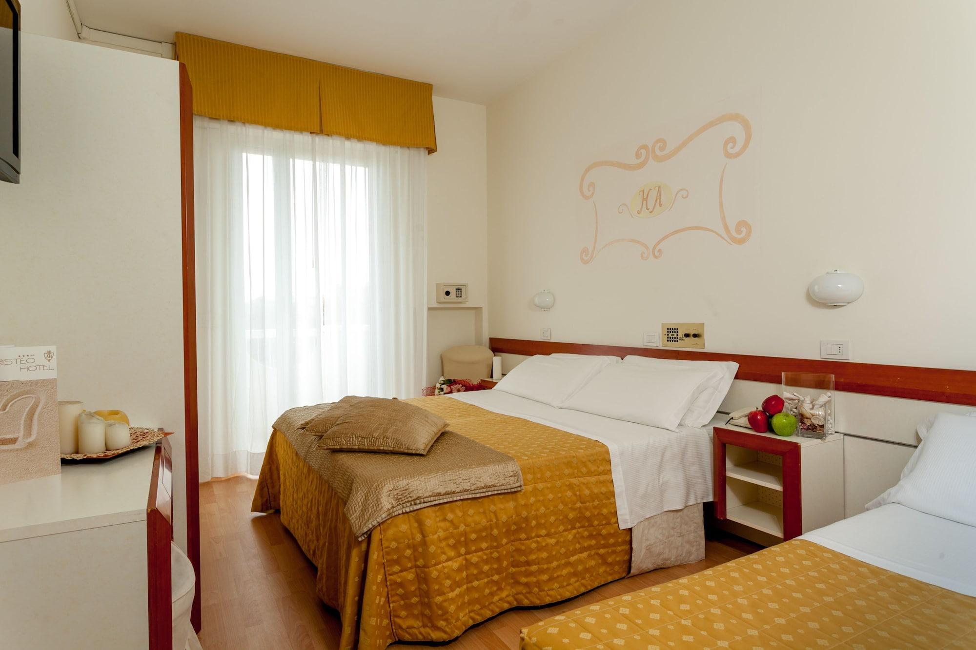 Hotel Aristeo Rimini Exterior photo