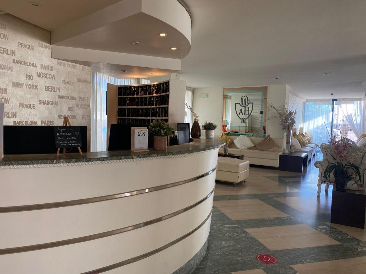 Hotel Aristeo Rimini Exterior photo