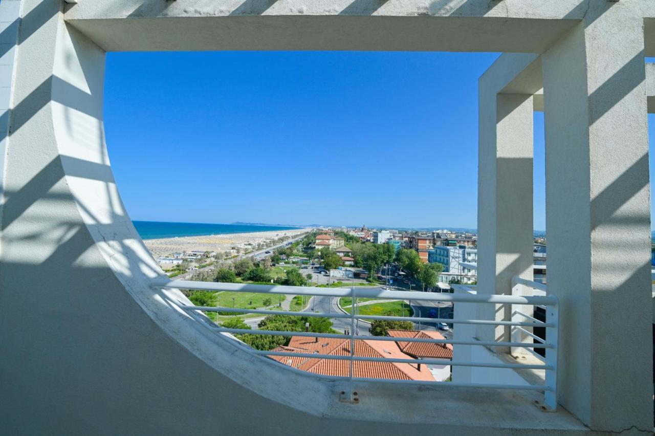 Hotel Aristeo Rimini Exterior photo